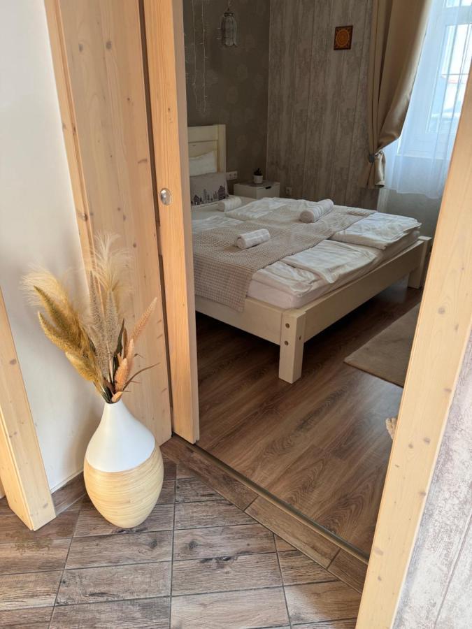 Safit-Mandala Apartment Mosonmagyarovar Luaran gambar