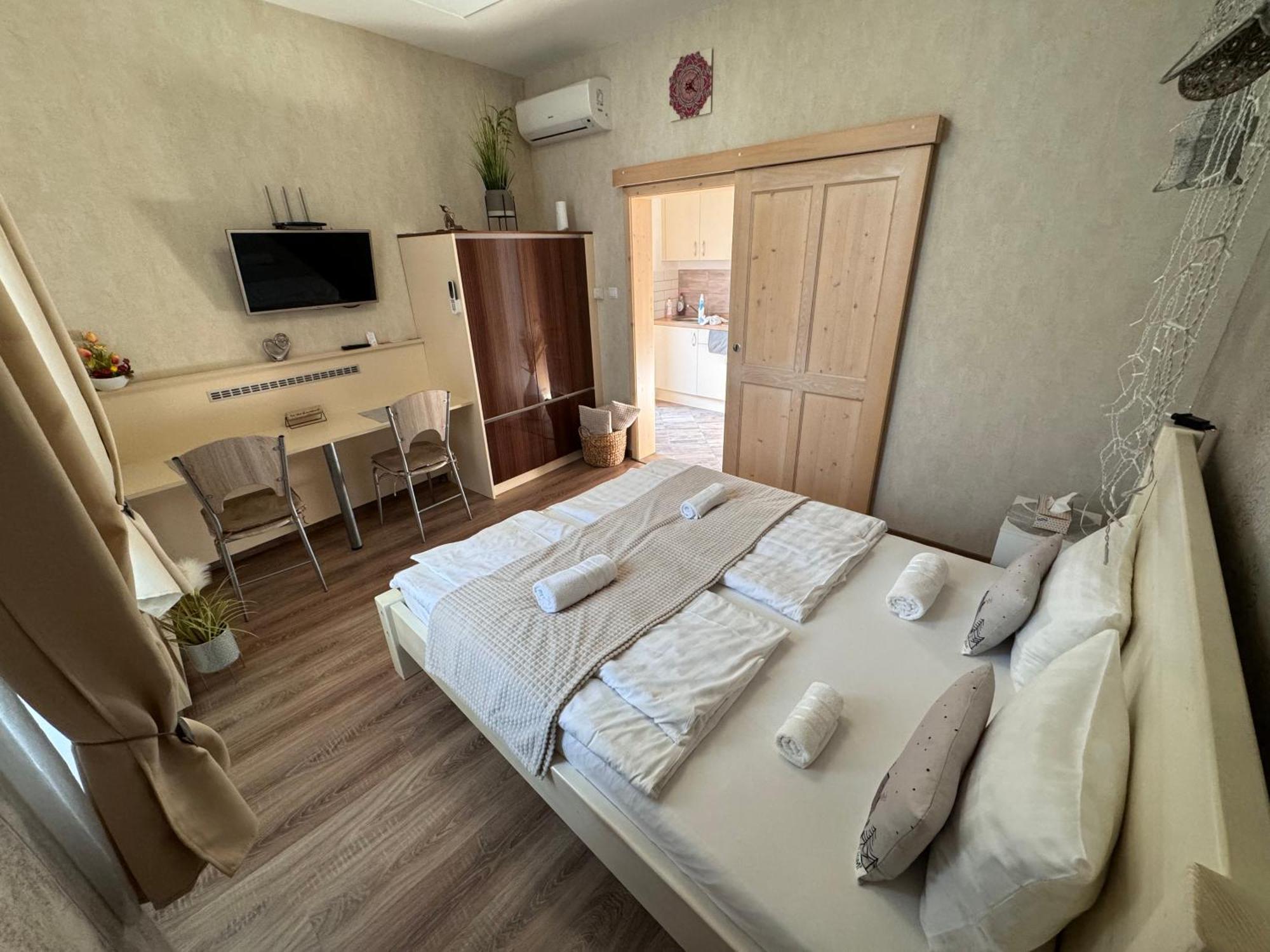 Safit-Mandala Apartment Mosonmagyarovar Luaran gambar